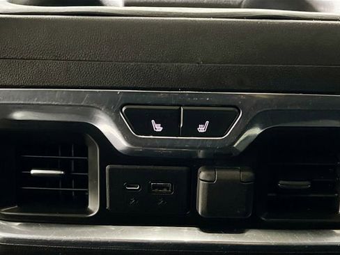 Used 2021 GMC Sierra 3500 Denali w/ Denali Ultimate Package image 29