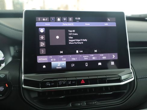 New 2026 Jeep Compass Latitude image 15