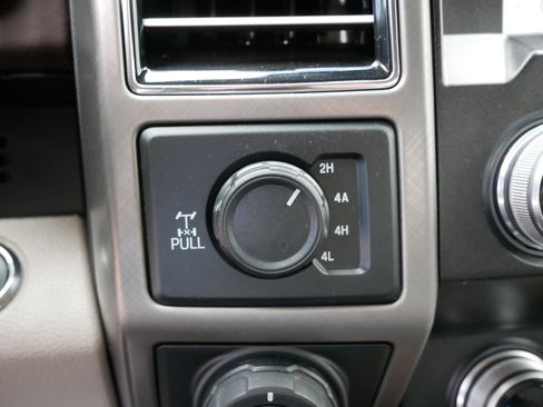 Certified 2020 Ford F150 Limited AWD/4WD image 31