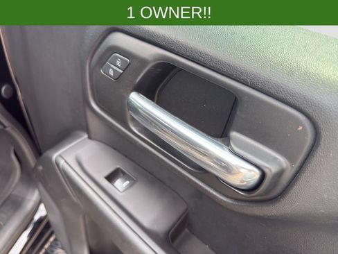 Used 2020 Chevrolet Silverado 1500 Custom w/ Custom Value Package RWD image 16