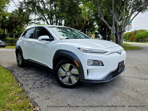 Used 2021 Hyundai Kona Ultimate FWD image 19