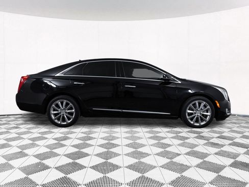 Used 2013 Cadillac XTS Premium AWD/4WD image 22