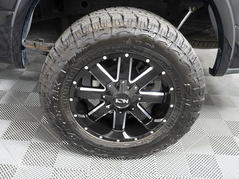 Used 2017 Ford F150 Lariat AWD/4WD image 27