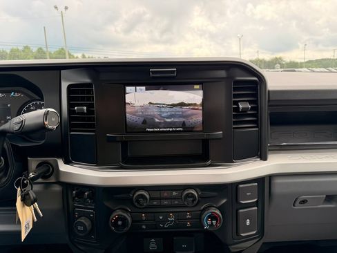 New 2026 Ford F250 XL AWD/4WD image 23
