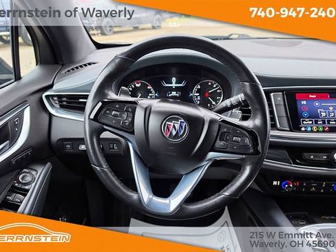Used 2024 Buick Enclave Premium image 7