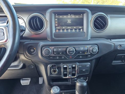 Used 2020 Jeep Gladiator Sport w/ Quick Order Package 24S image 25