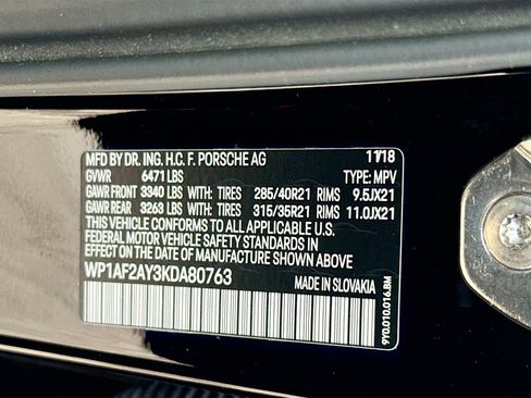 Used 2019 Porsche Cayenne Turbo w/ Premium Plus Package image 37