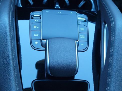 Certified 2022 Mercedes-Benz GLE 350 4MATIC image 22