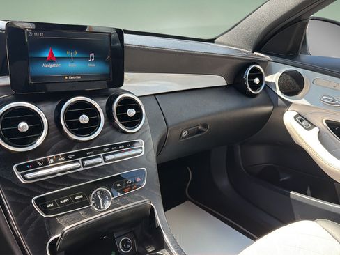 Used 2019 Mercedes-Benz C 300 4MATIC Sedan image 26