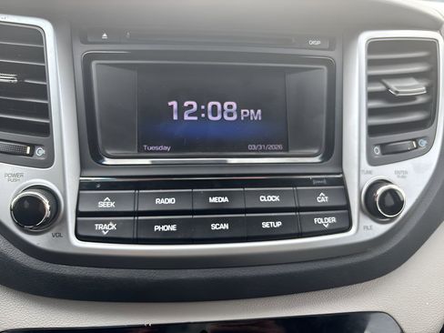 Used 2016 Hyundai Tucson Sport image 24