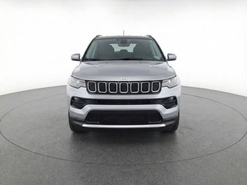 Used 2025 Jeep Compass Limited AWD/4WD image 1