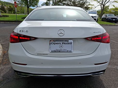 Used 2026 Mercedes-Benz C 300 4MATIC Sedan image 5
