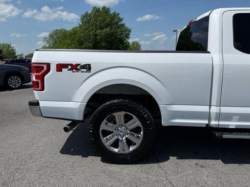 Used 2018 Ford F150 XLT w/ Equipment Group 302A Luxury AWD/4WD image 37