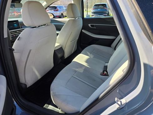 Used 2025 Hyundai Sonata SEL FWD image 11