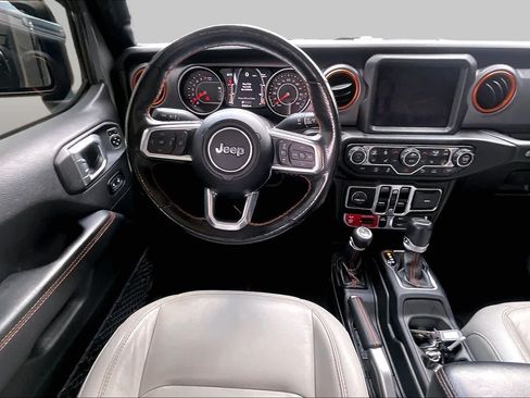 Used 2020 Jeep Gladiator Mojave AWD/4WD image 6