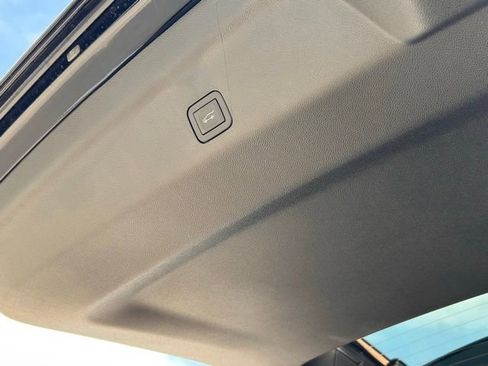 New 2026 Cadillac Escalade Luxury w/ Touring Package AWD/4WD image 13