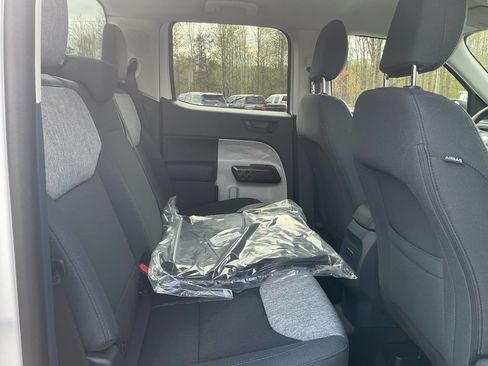 New 2026 Ford Maverick XLT AWD/4WD image 13