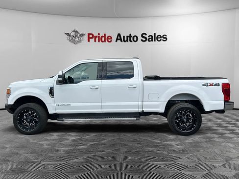 Used 2020 Ford F250 Lariat w/ Lariat Value Package AWD/4WD image 4