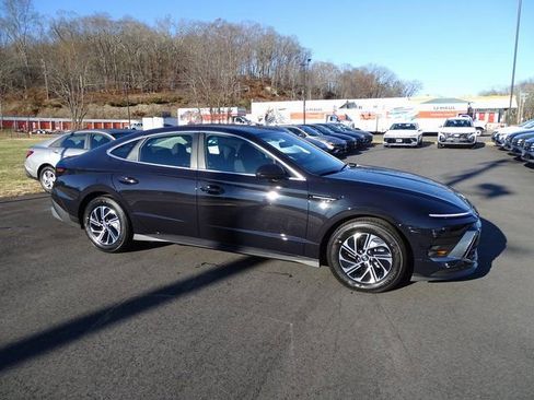 New 2026 Hyundai Sonata Blue image 4
