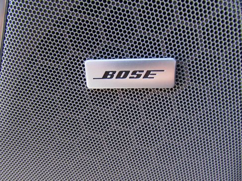 Used 2023 Chevrolet Suburban LT image 16