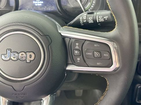 Used 2024 Jeep Wrangler Unlimited Sahara AWD/4WD image 22