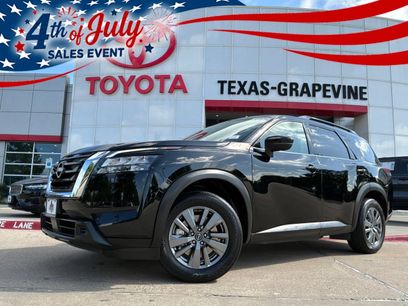 Used 2025 Nissan Pathfinder SV