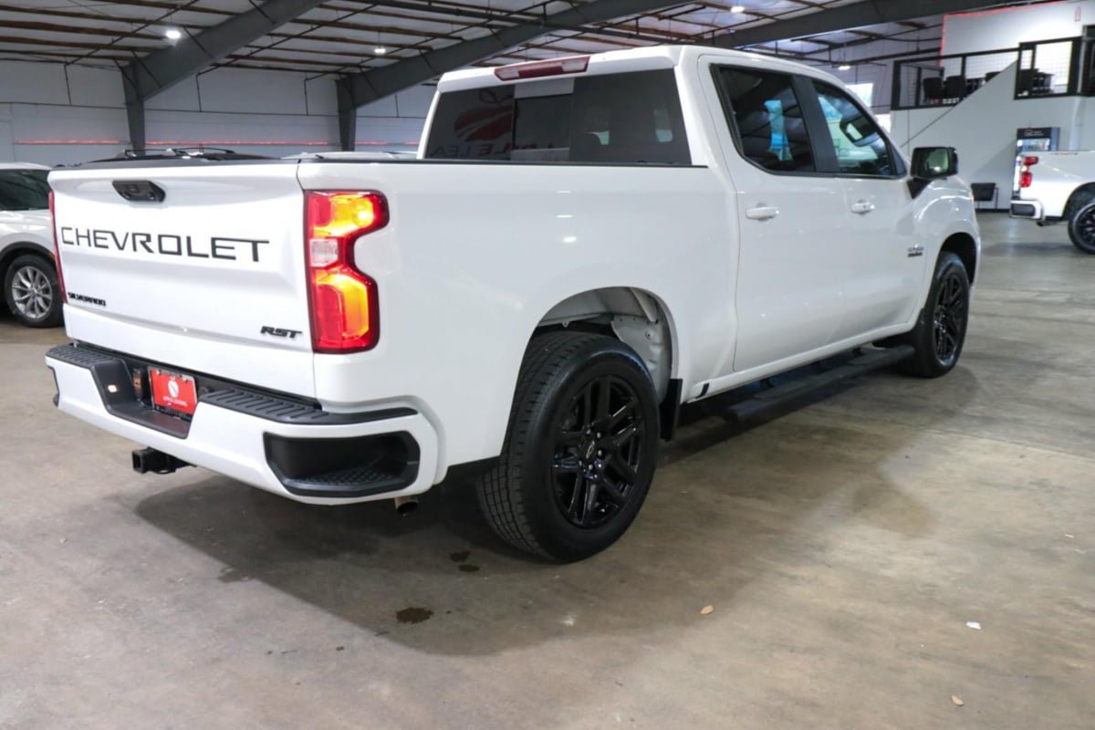 Used 2023 Chevrolet Silverado 1500 RST w/ Texas Edition Plus RWD image 5