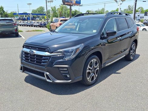 Used 2024 Subaru Ascent Touring AWD/4WD image 6