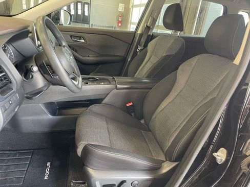 Certified 2021 Nissan Rogue SV FWD image 10