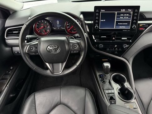 Used 2024 Toyota Camry XSE FWD image 9