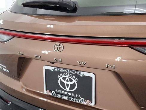 Certified 2025 Toyota Crown Signia w/ Advanced Technology Package AWD/4WD image 24
