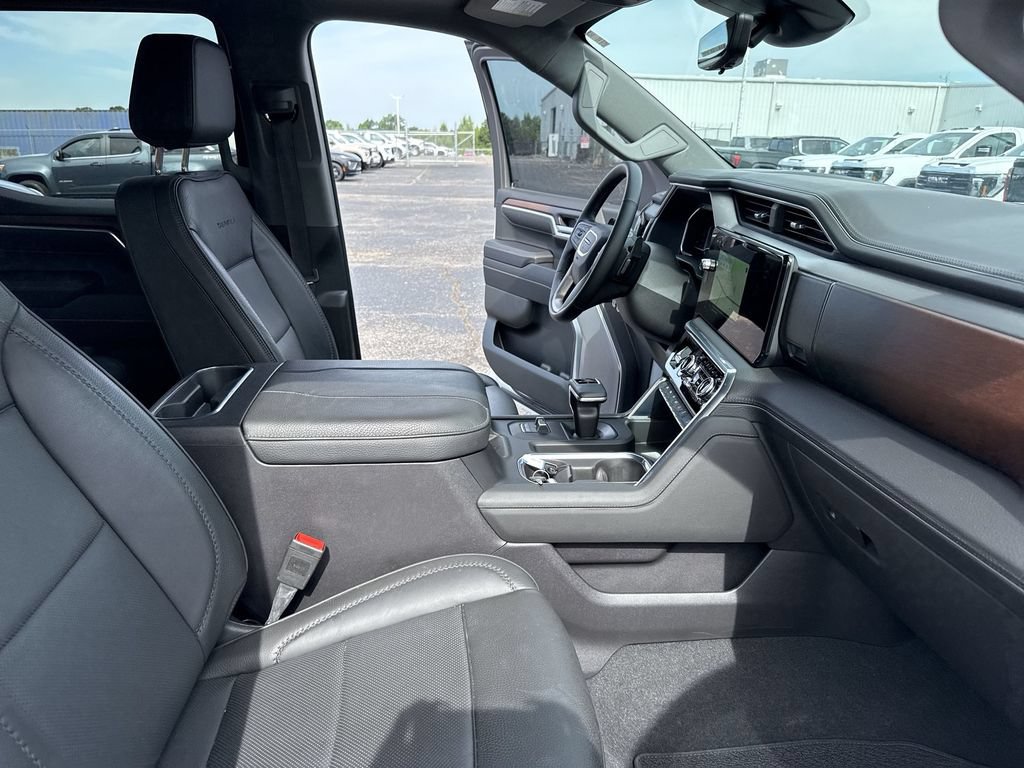 Certified 2025 GMC Sierra 1500 Denali w/ Denali Reserve Package AWD/4WD image 13