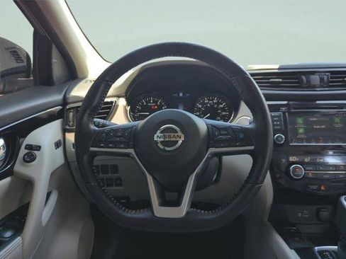 Certified 2021 Nissan Rogue Sport SL w/ Premium Package FWD image 21