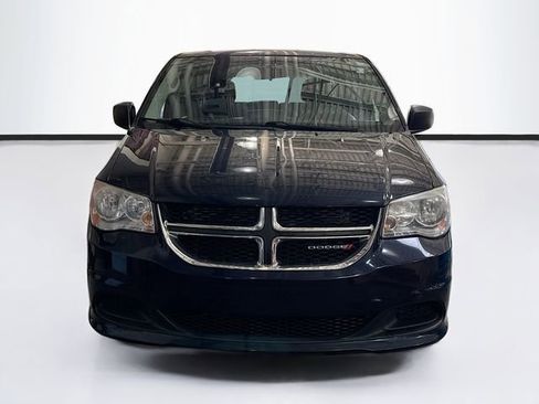 Used 2016 Dodge Grand Caravan SE w/ Quick Order Package 29E SE image 4
