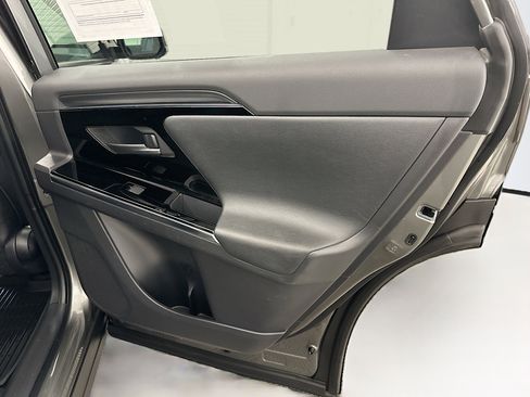 Used 2023 Toyota bZ4X XLE w/ Weather Package image 33