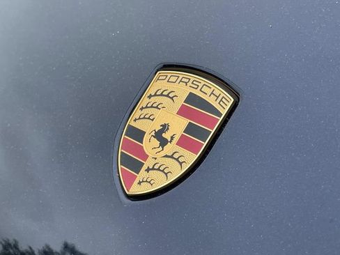 Used 2021 Porsche Macan S AWD/4WD image 9