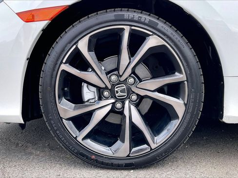 Used 2021 Honda Civic Sport image 9