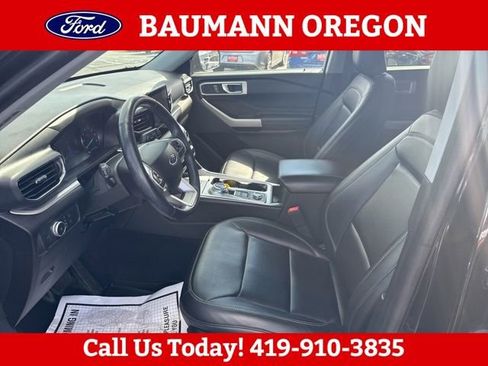 Used 2022 Ford Explorer XLT w/ Equipment Group 202A AWD/4WD image 14