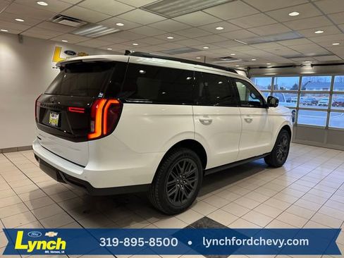 New 2025 Ford Expedition Platinum w/ Stealth Performance Package image 29