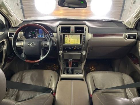 Used 2010 Lexus GX 460 AWD/4WD image 16