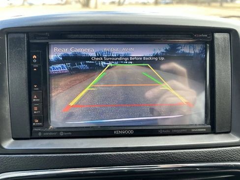 Used 2018 Dodge Grand Caravan SXT FWD image 18