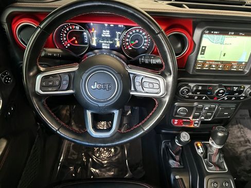 Used 2021 Jeep Wrangler Unlimited Rubicon w/ Uconnect 4C Nav & Sound Group AWD/4WD image 16