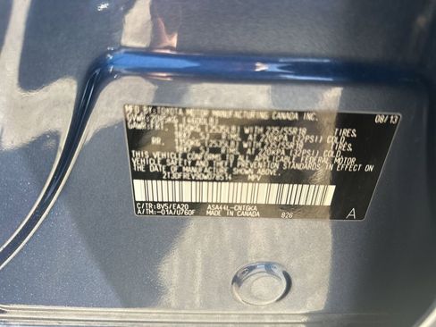 Used 2013 Toyota RAV4 Limited image 38