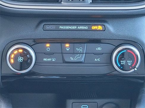 Certified 2022 Ford Escape SE image 29