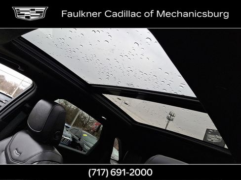Used 2023 Cadillac XT5 Premium Luxury AWD/4WD image 15