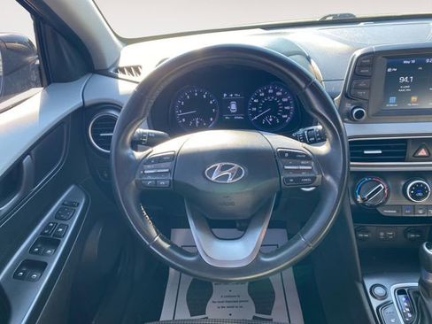 Used 2018 Hyundai Kona SEL FWD image 12