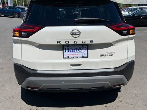 Used 2023 Nissan Rogue SV w/ SV Premium B Package AWD/4WD image 4