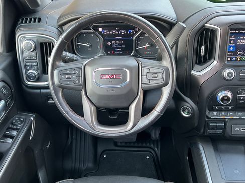 Used 2021 GMC Sierra 2500 AT4 w/ AT4 Preferred Package image 11