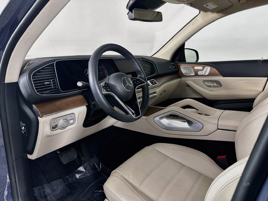 Certified 2024 Mercedes-Benz GLS 450 4MATIC image 9
