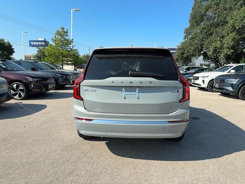 Used 2026 Volvo XC90 B6 Plus w/ Protection Package Premier AWD/4WD image 6